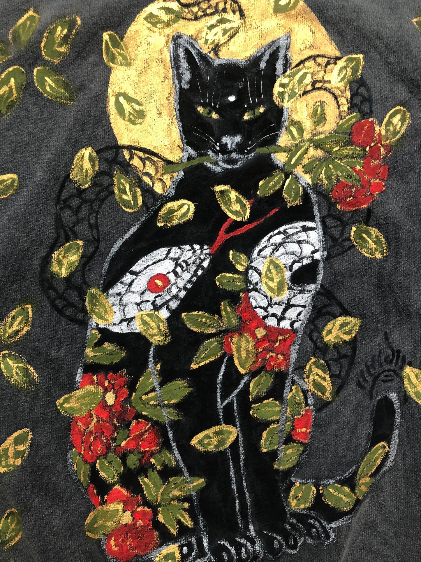 Women's sweatshirt oversized cat and elephants pattern details reverse side