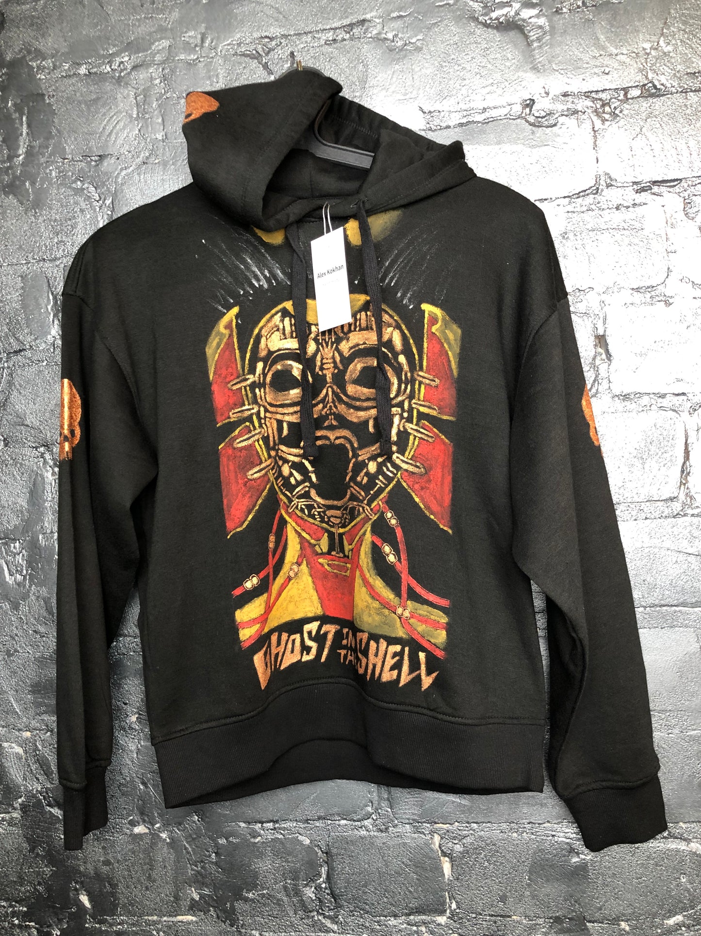 Women's hoodie black with a pattern