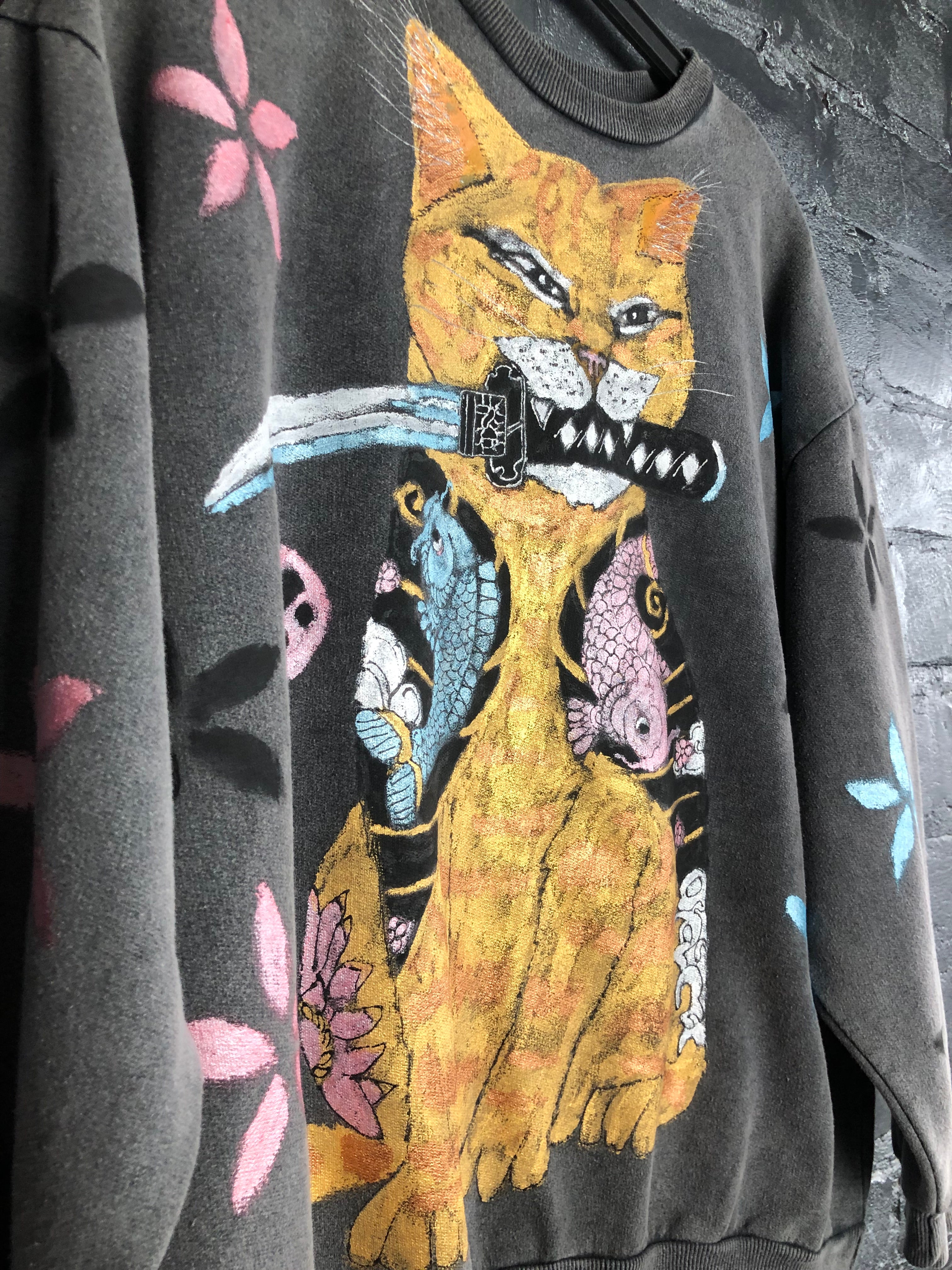 Japanese cat outlet sweater