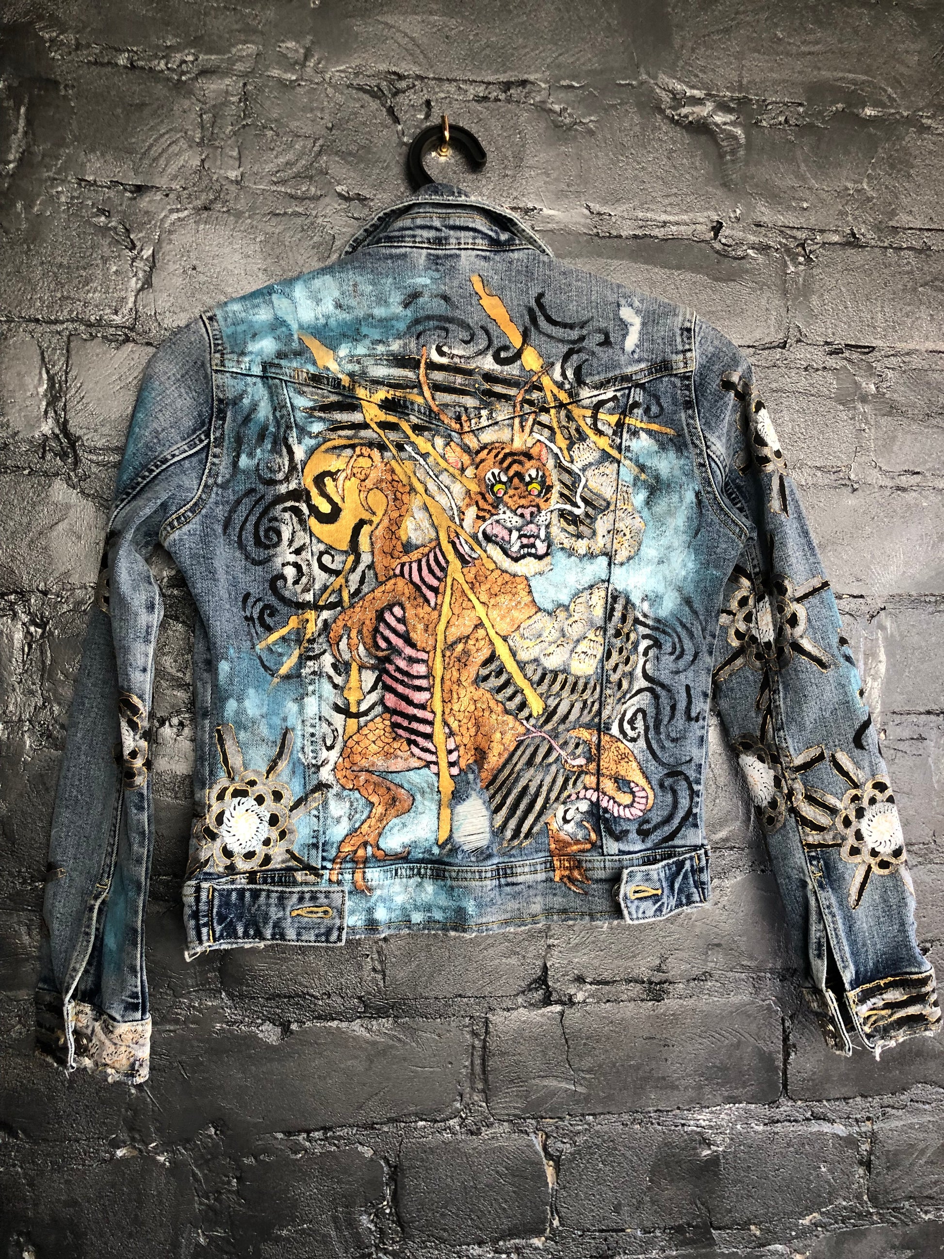 Custom painted jacket Hand painted denim jacket Colored Lion Personalized  denim jacket Hand painted jean jacket Painted jacket Woman jacket